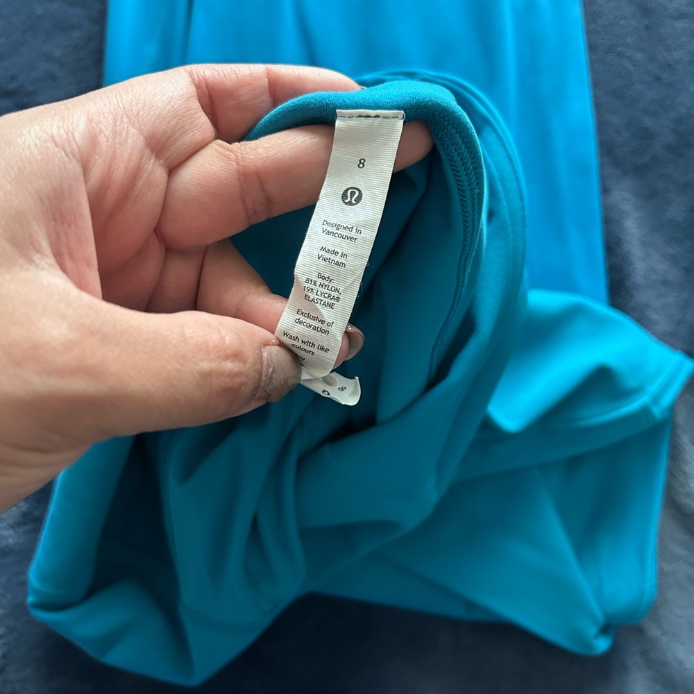 Lululemon align straight leg pants with pockets. Hawaiian blue size 8